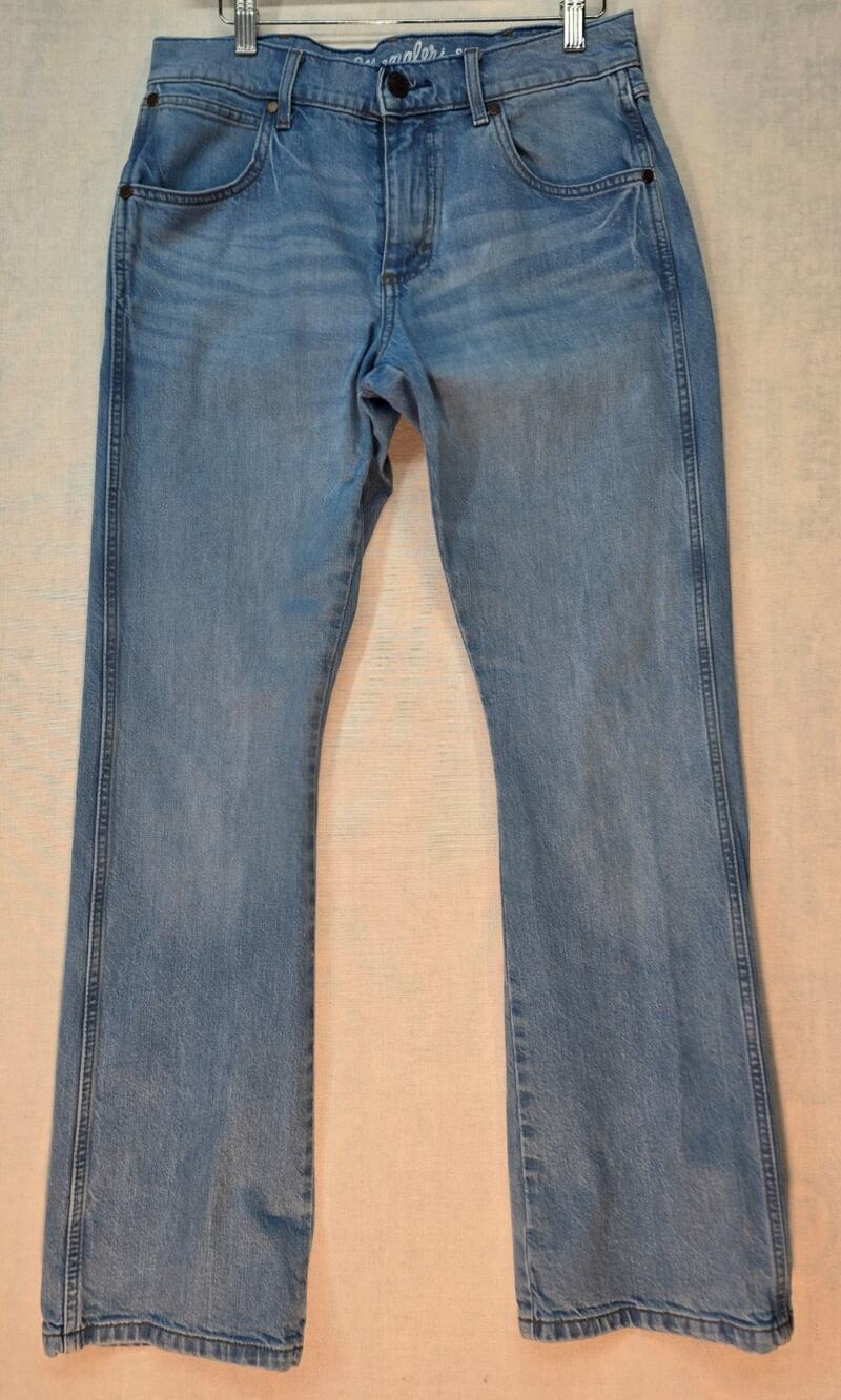 Wrangler Retro Men's Slim Fit Bootcut Jeans 30x32 Codigo Light Wash Stretch